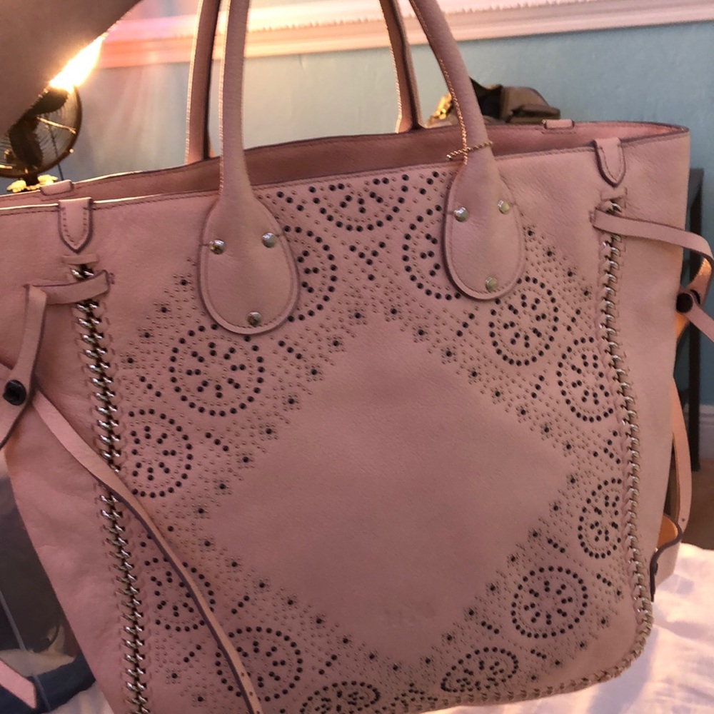 peach tote